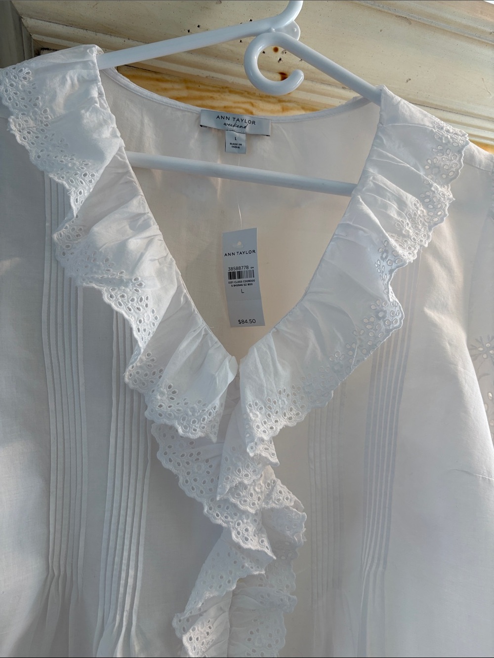 Ann Taylor Weekend 100% Cotton White Eyelet Ruffle Front Blouse - Picture 3 of 11